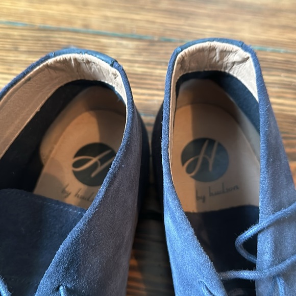 Navy suede chukka boots by Hudson - Picture 4 of 5